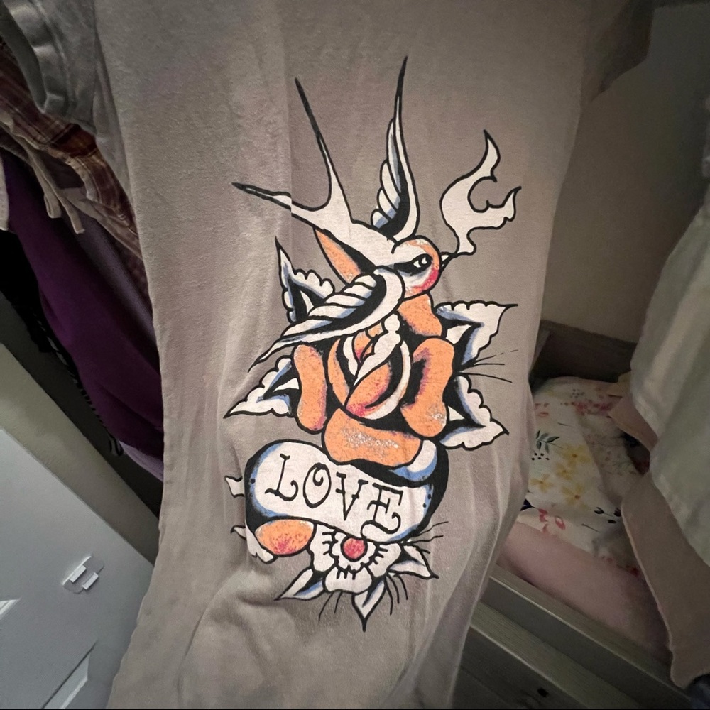 Ed Hardy Tee - Picture 3 of 3